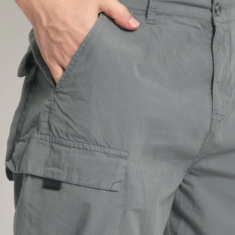 Men Regular Fit Cargo Shorts